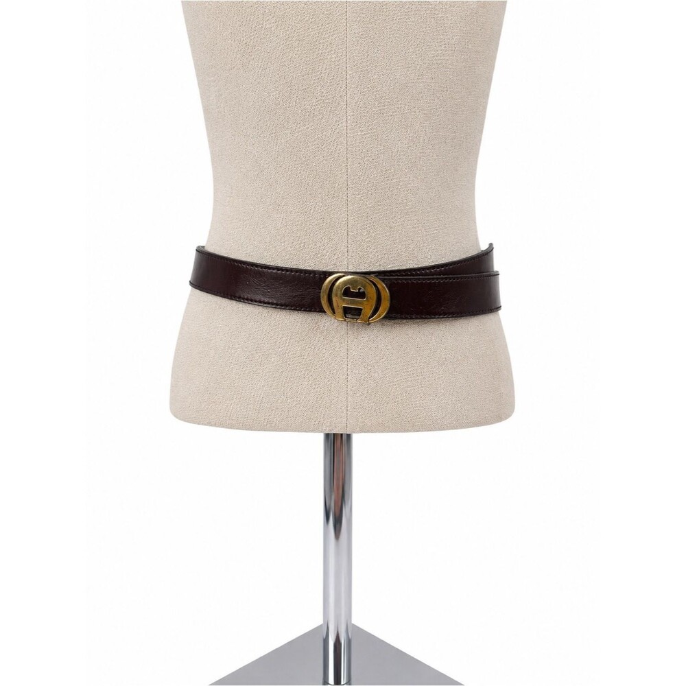 Etienne Aigner Vintage Leather Belt 34" Horseshoe Womens Burgundy Brown Neutral